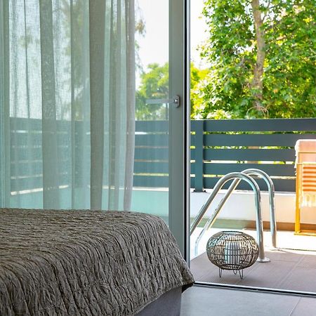 Aelia Seaside Luxury Suites ني كارفالي المظهر الخارجي الصورة