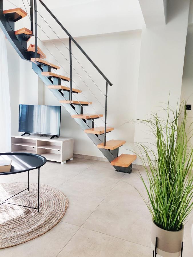 Aelia Seaside Luxury Suites ني كارفالي المظهر الخارجي الصورة