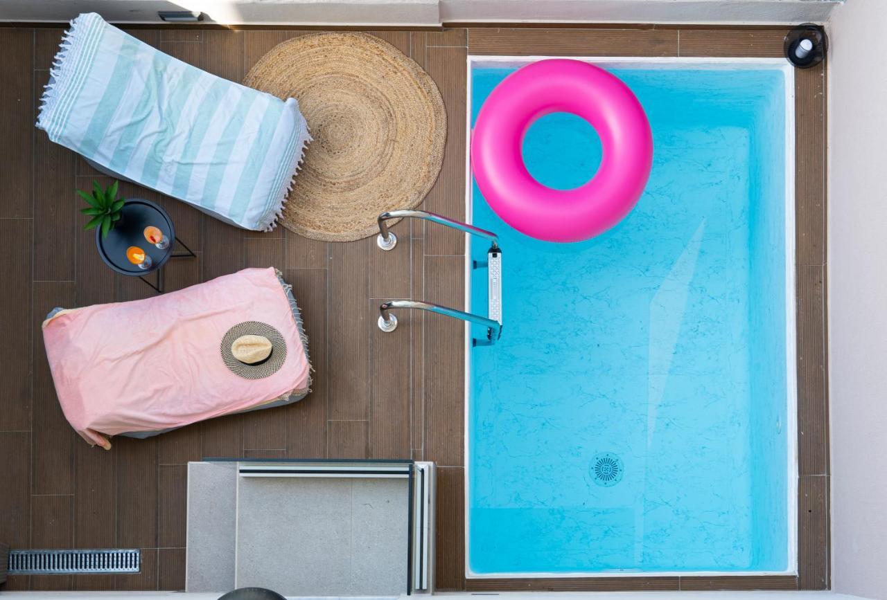 Aelia Seaside Luxury Suites ني كارفالي المظهر الخارجي الصورة