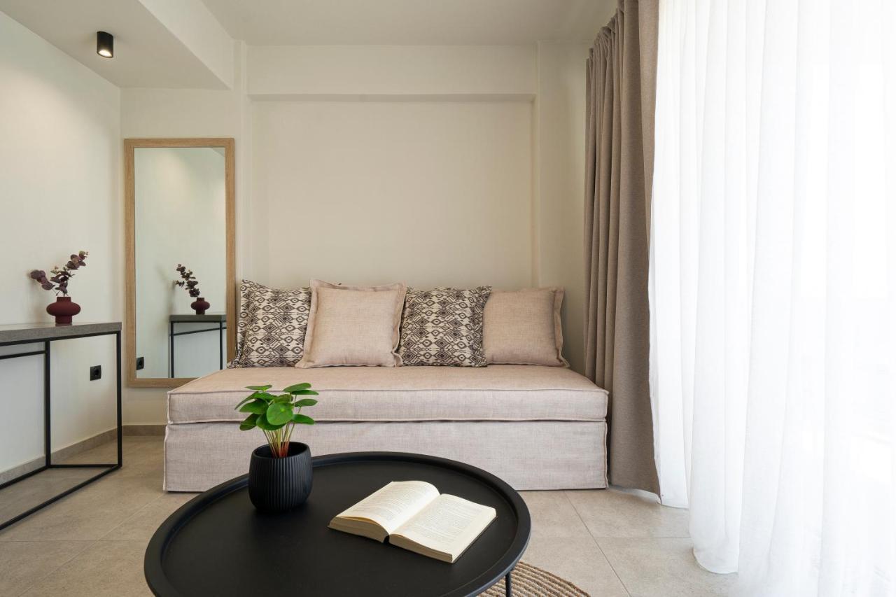Aelia Seaside Luxury Suites ني كارفالي المظهر الخارجي الصورة